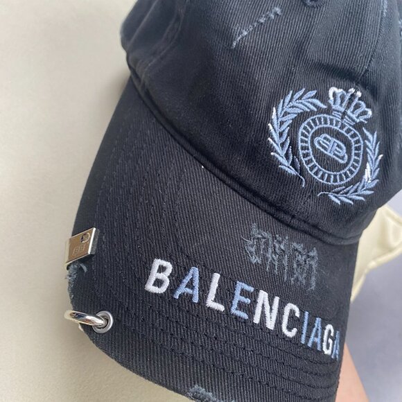 Balenciaga Distressed Baseball Cap - Picture 3 of 9